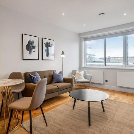 Lovely 1 Bedroom Apartment In The Heart Of Eastleigh Buitenkant foto